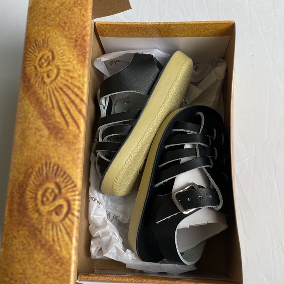 SUN-SAN Sailor Salt Water Sandals Black Size 18 EU 3 US Leather New In Box NWT - Picture 9 of 11